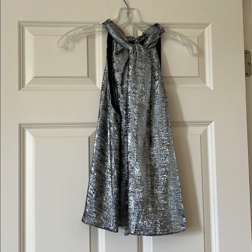 Do + Be Silver Top